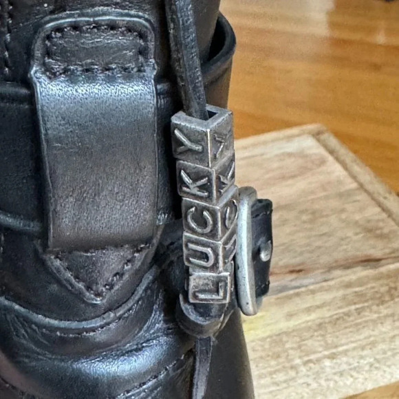 Coach Black Leather White Shearling Silver Hardware Zip Moto Biker Boot Size 7 - Picture 13 of 17